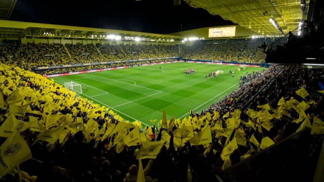 九游娱乐包含转折点!比利亚雷亚尔完成体检;德甲今晚攻防权衡;媒体盛赞;年轻球员得到机会的词条